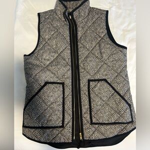 J.Crew Herringbone Puffer Vest - size xs, fits like S